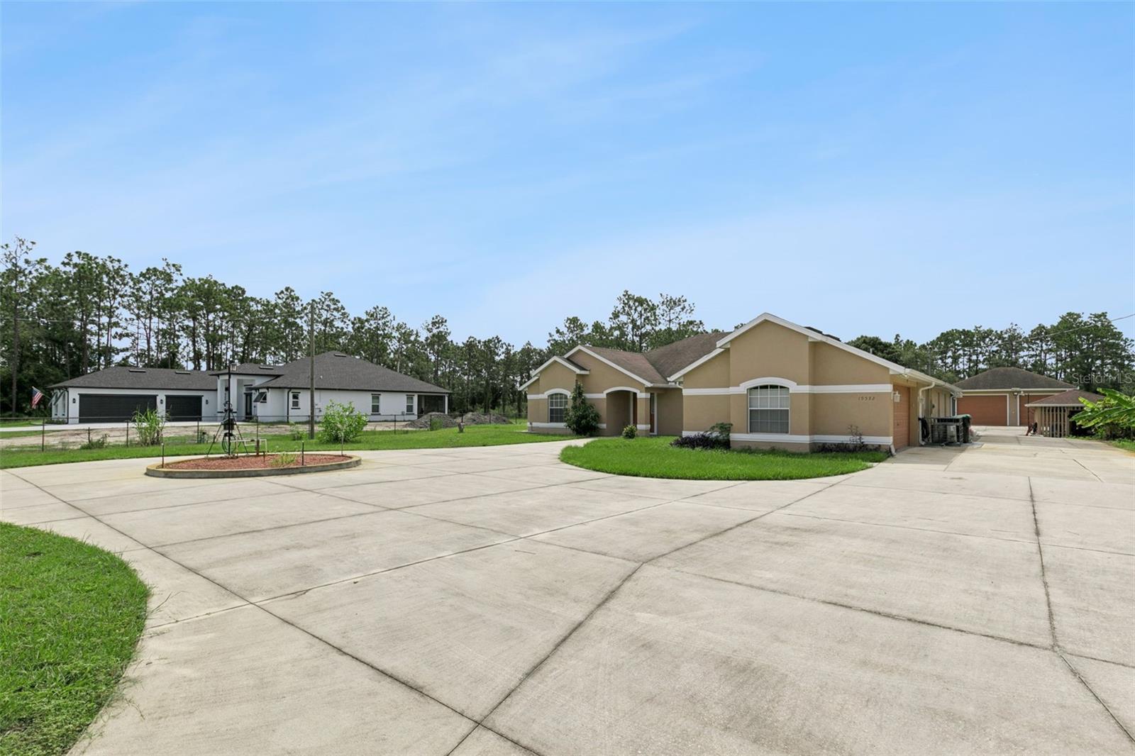 Casas a venda 4 - Jen Dantas 19532 SHELDON STREET