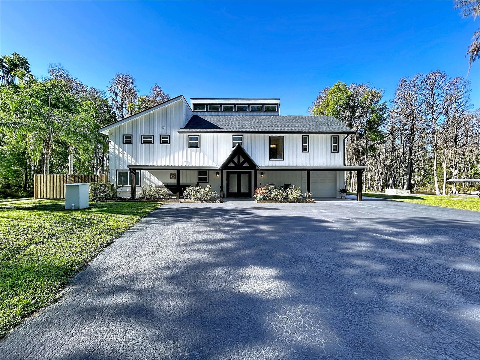 CONNERS LAKEFRONT ESTATES - Residential
