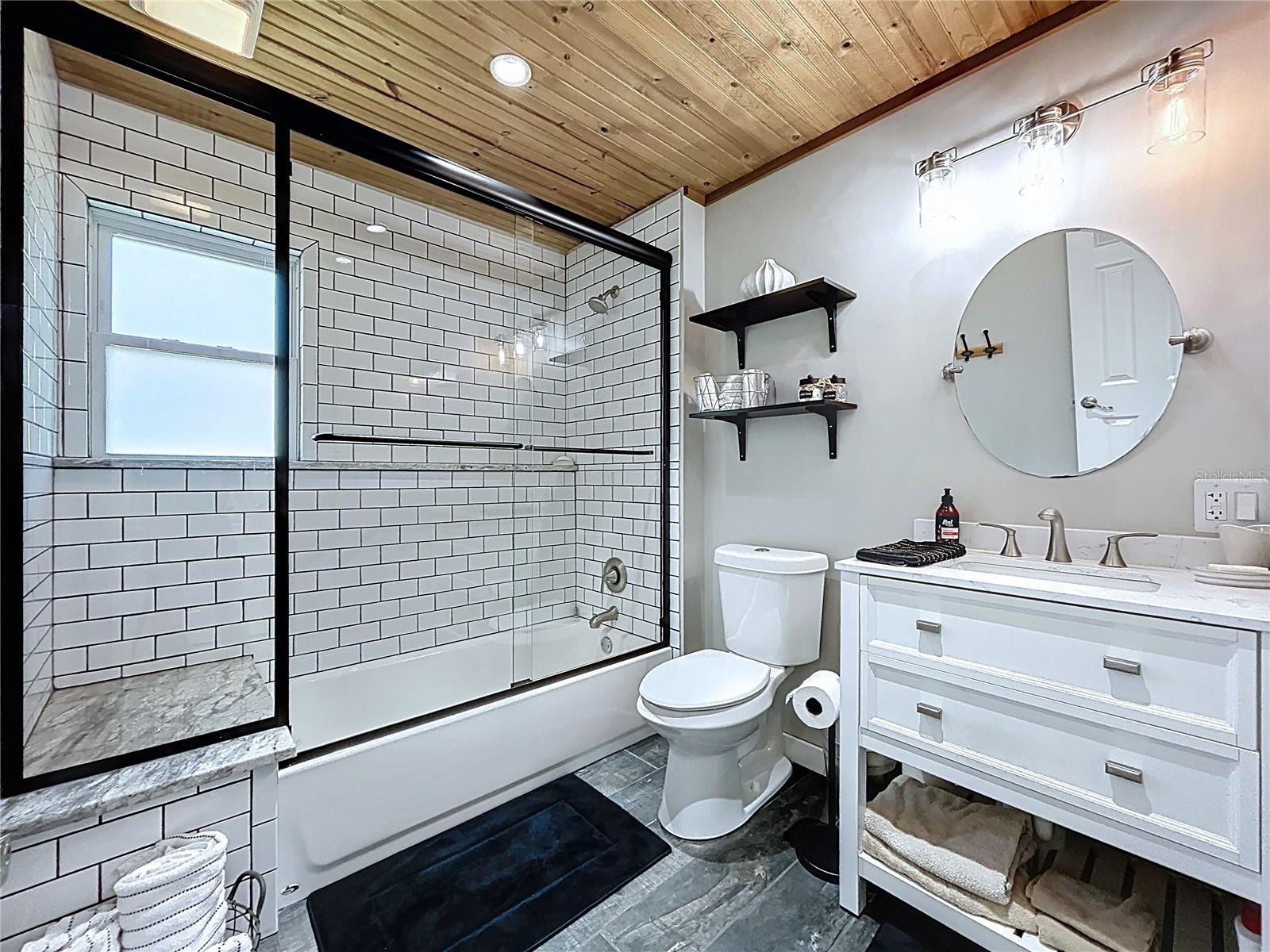 CONNERS LAKEFRONT ESTATES - Residential