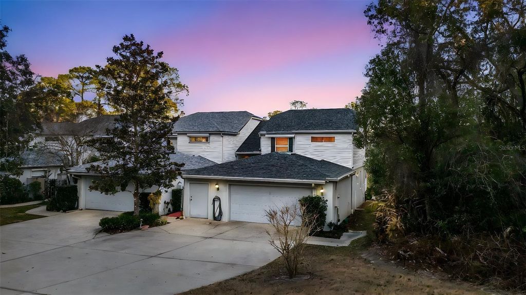 Photo of 748 Old Treeline Trail, Deland, FL 32724 (MLS # V4947170)