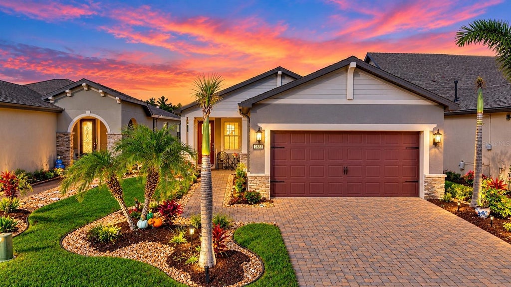 Photo of 283 Tomelloso Way, Davenport, FL 33837 (MLS # S5159367)