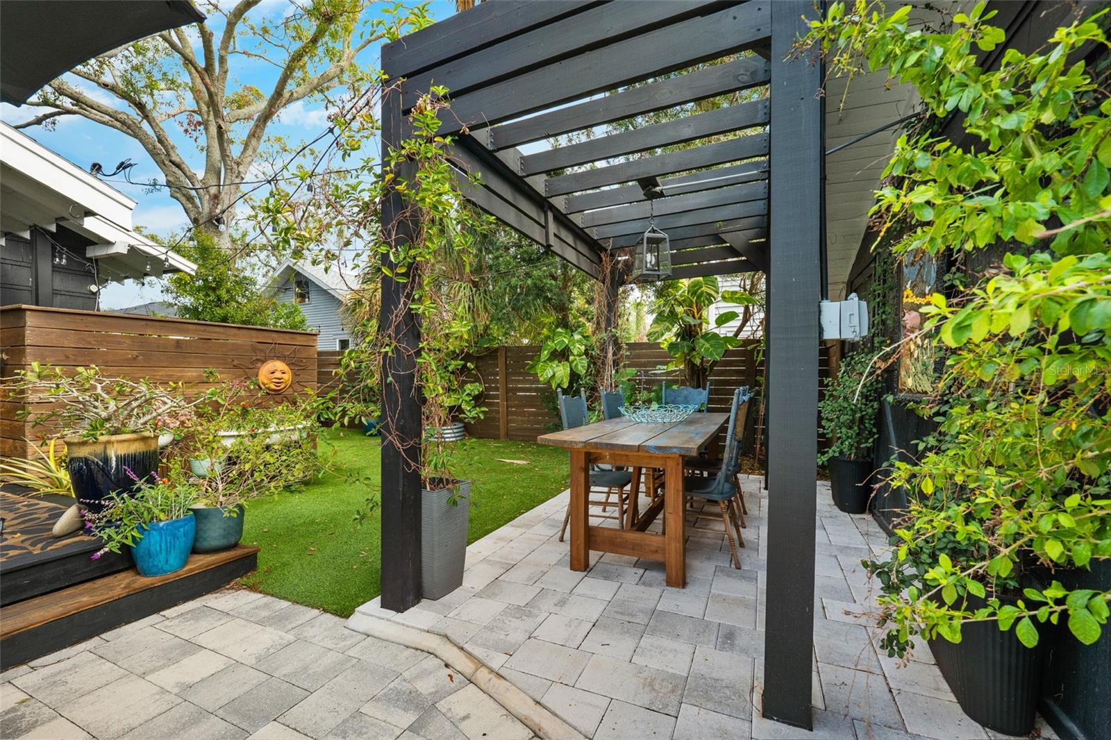 BOSWELLS J W SUB - Residential