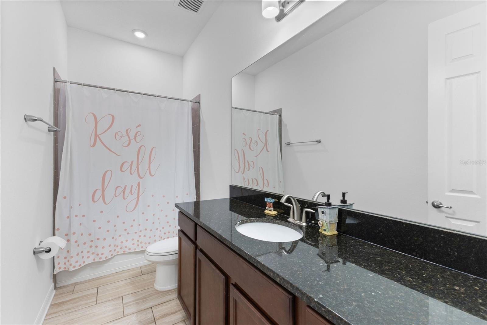 SERENITY CREEK REP OF TR N - Residential