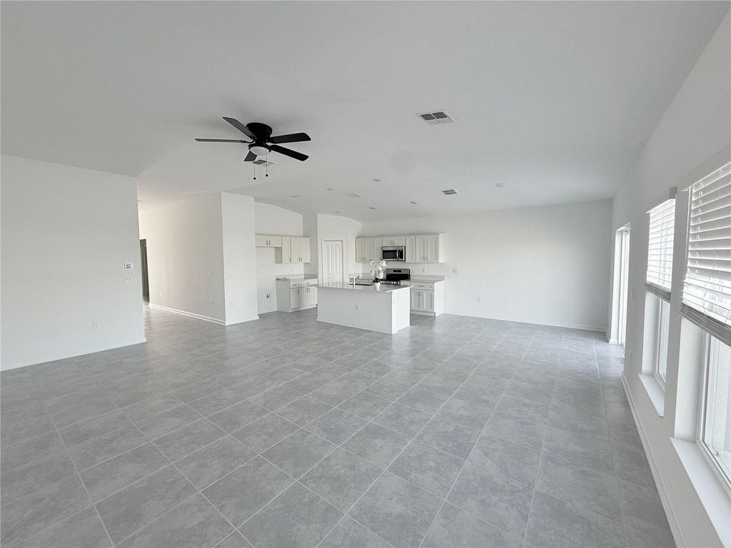 Photo of 5750 Gingham Dr, Kissimmee, FL 34758 (MLS # S5140599)
