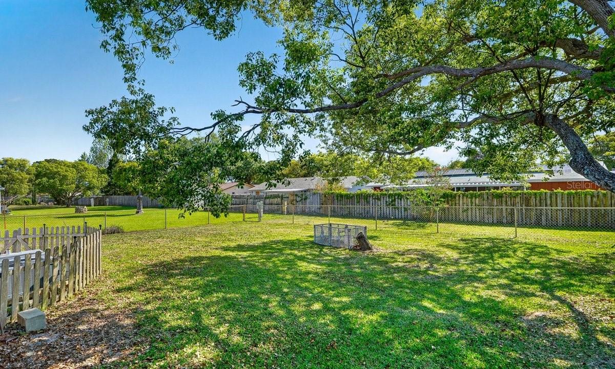 LAURELWOOD MOBILE ESTATES UNIT 01 - Residential