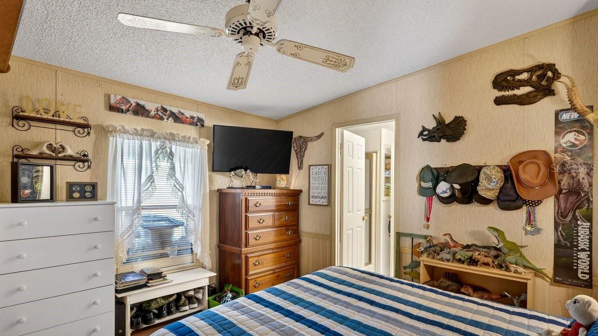 LAURELWOOD MOBILE ESTATES UNIT 01 - Residential