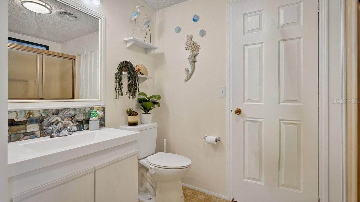 LAURELWOOD MOBILE ESTATES UNIT 01 - Residential