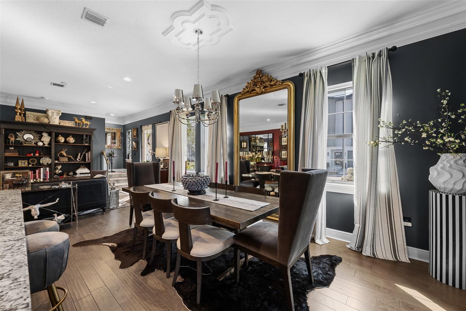 MANHATTAN GARDENS TWNHMS - Residential