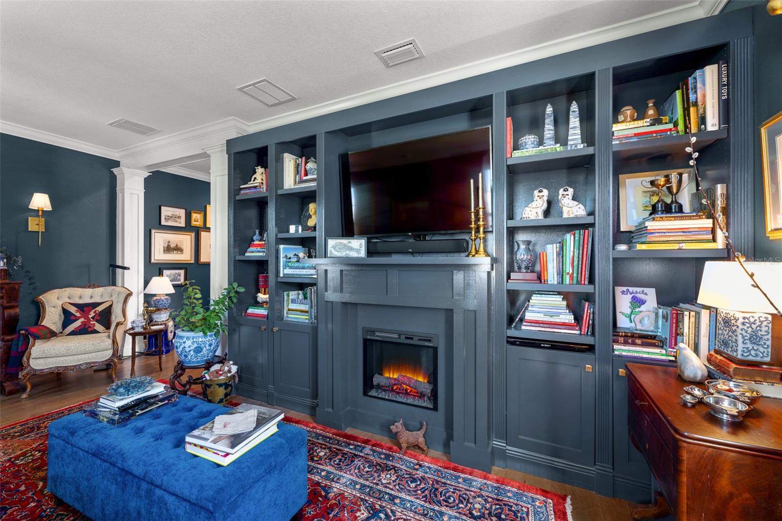 MANHATTAN GARDENS TWNHMS - Residential