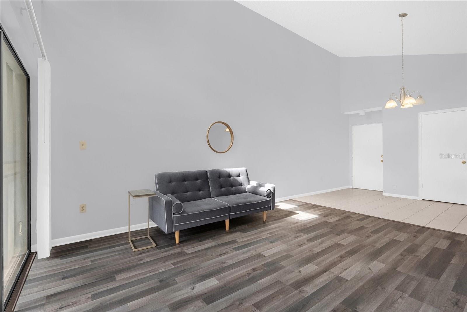 SOUTHPOINTE CONDO - Residential