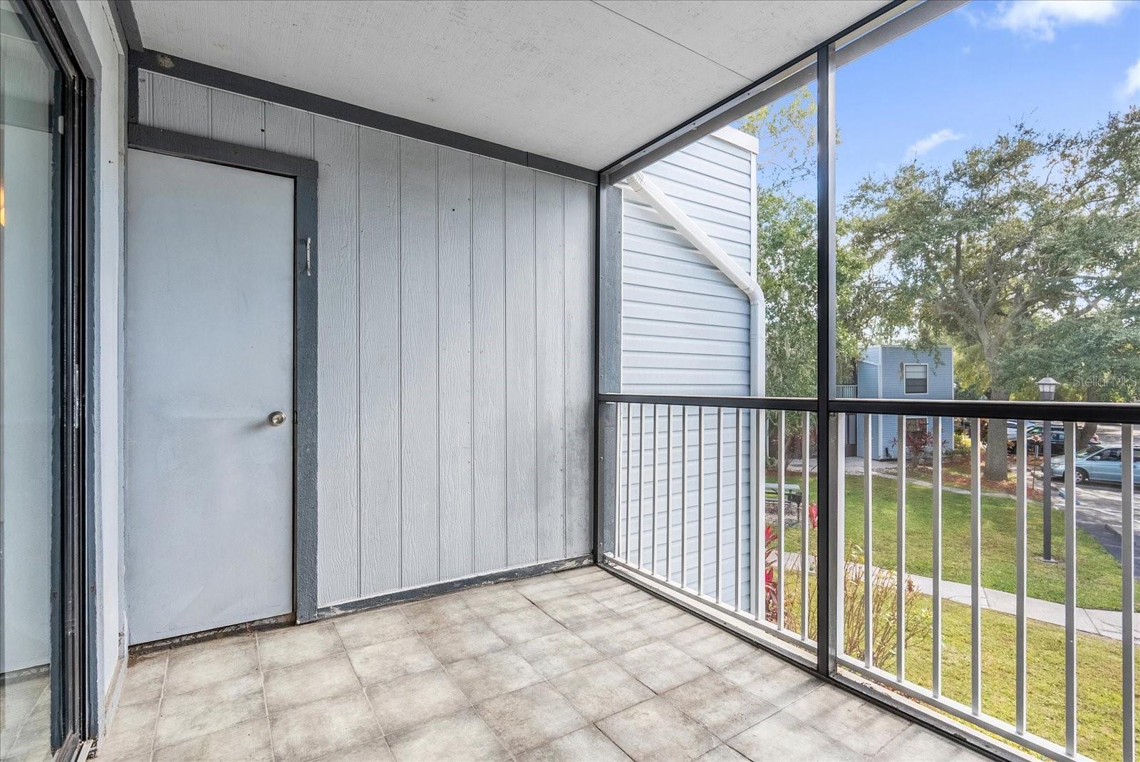 SOUTHPOINTE CONDO - Residential