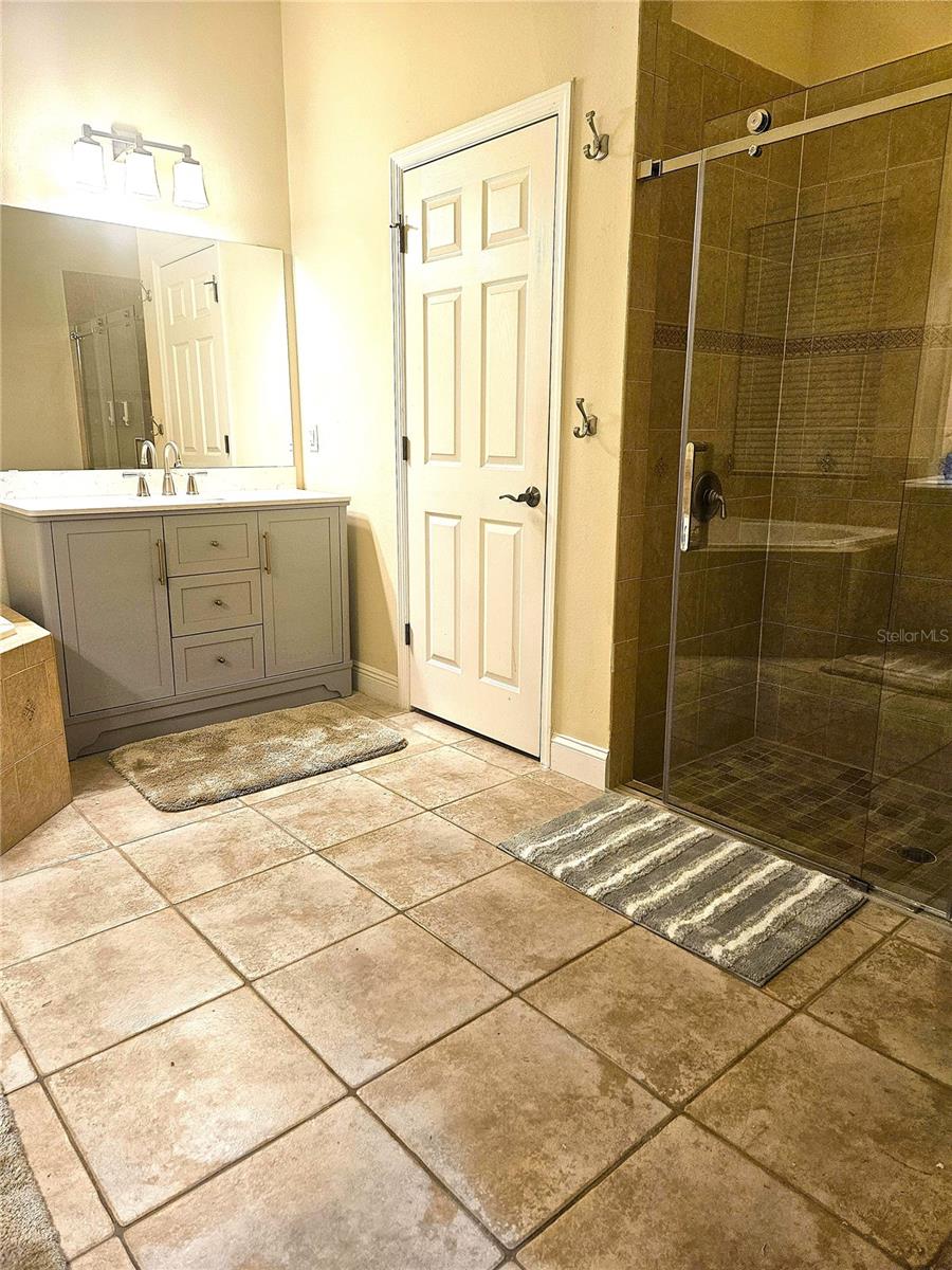 AVALON PARK SOUTH - Residential