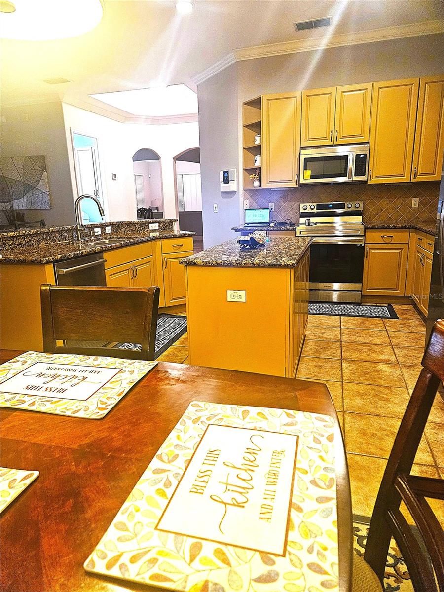 AVALON PARK SOUTH - Residential