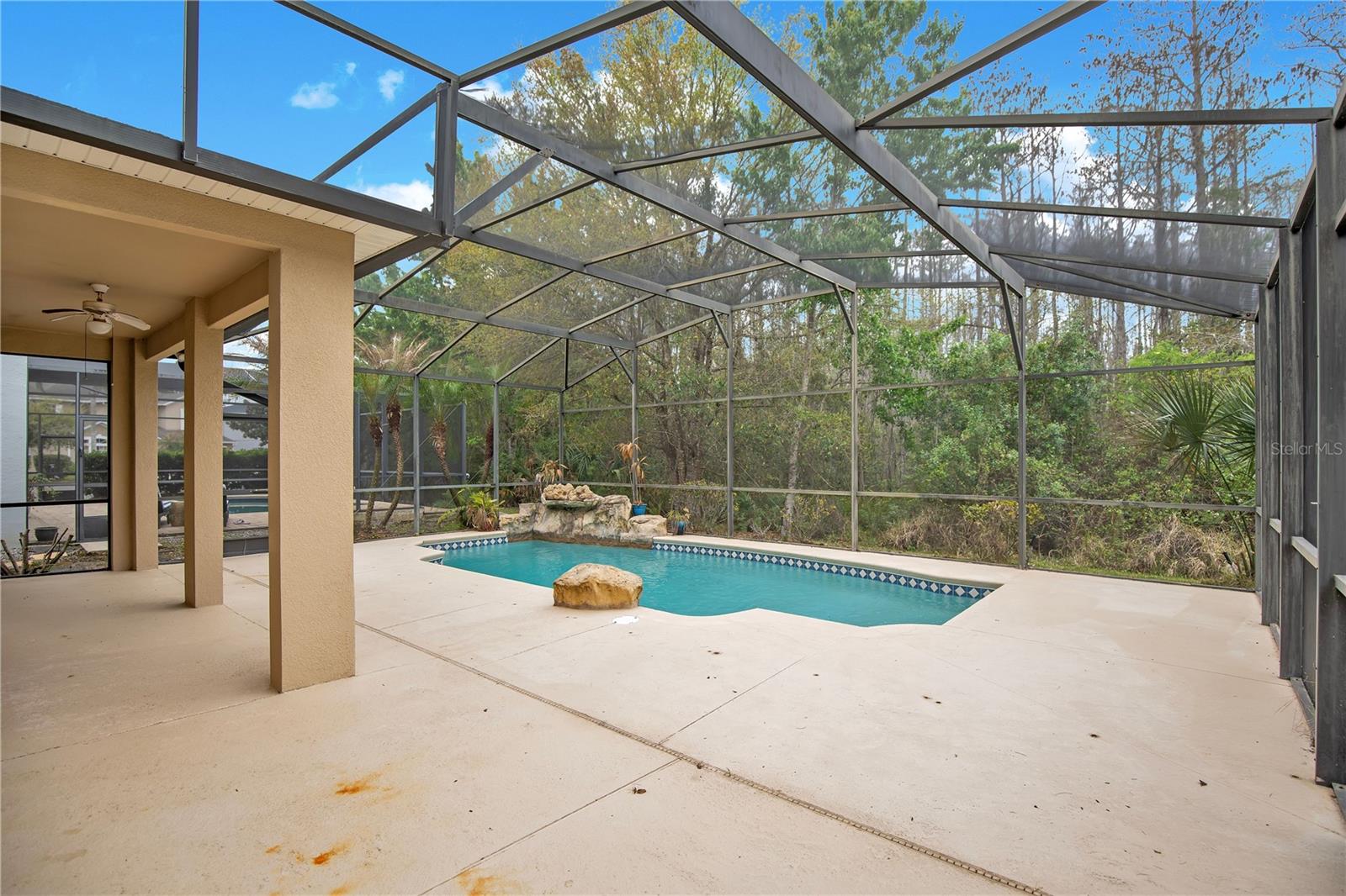 STONEYBROOK UN X1 - Residential