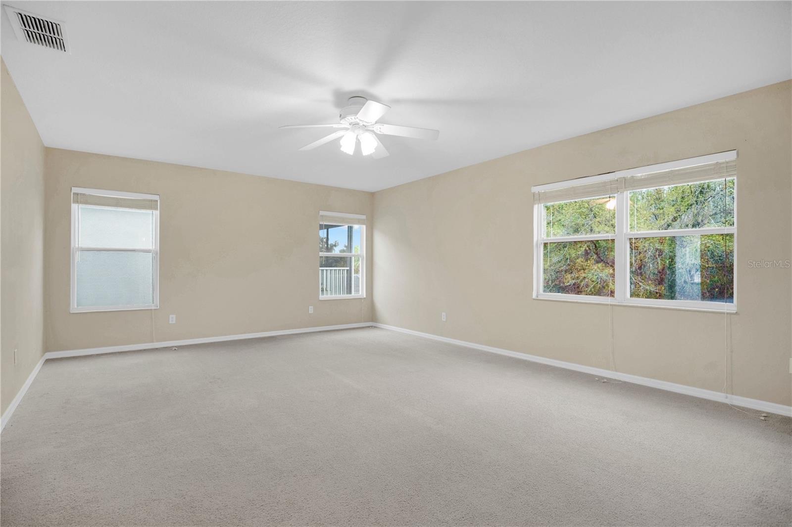 STONEYBROOK UN X1 - Residential