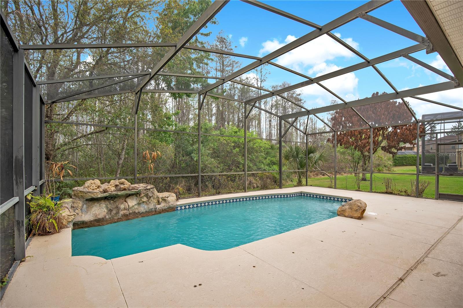 STONEYBROOK UN X1 - Residential