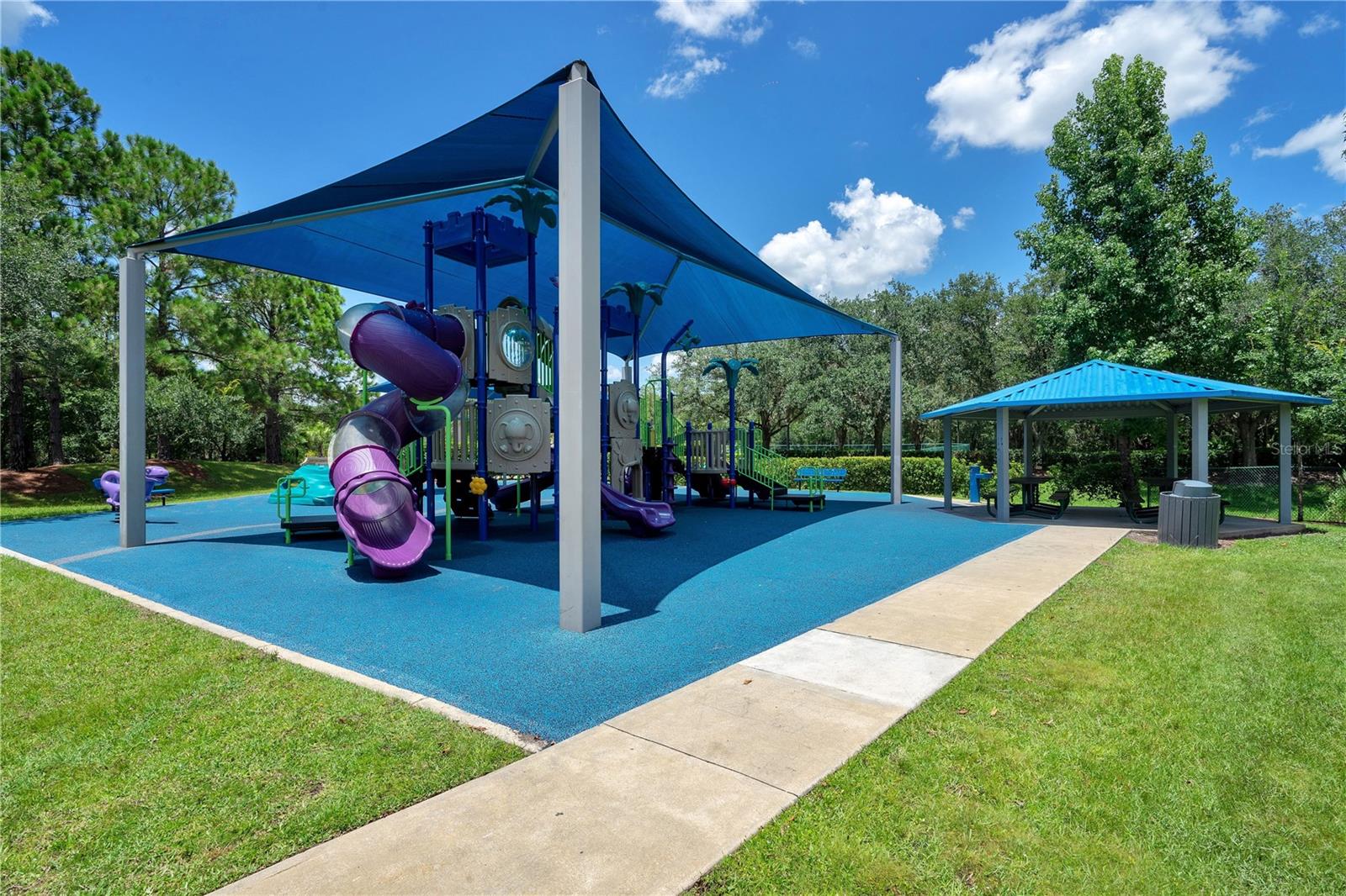 STONEYBROOK UN X1 - Residential