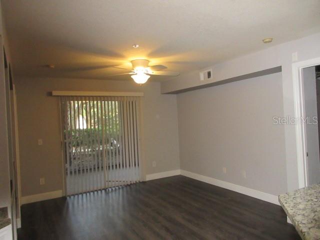 831 CAMARGO WAY 106