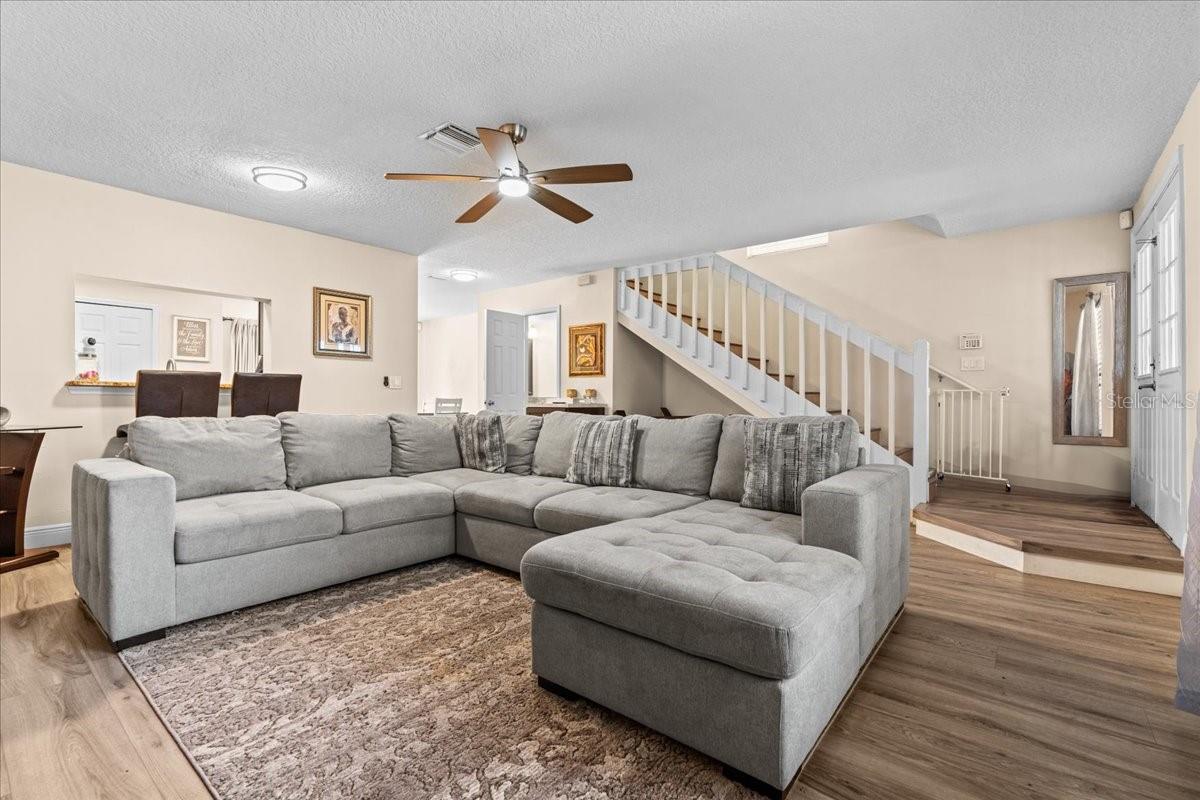 LAKEVIEW VILLAGE CONDO 15 - Residential