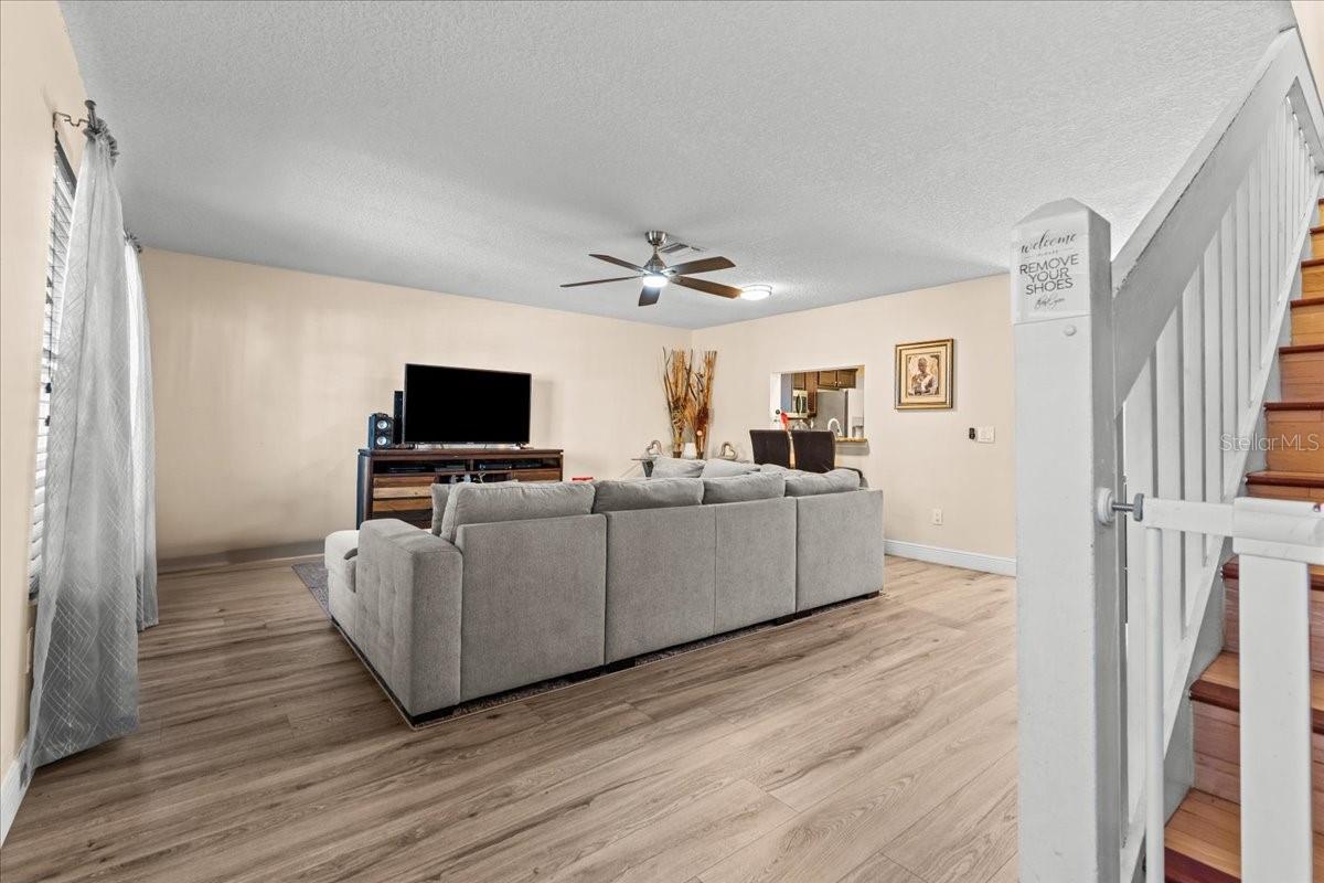 LAKEVIEW VILLAGE CONDO 15 - Residential