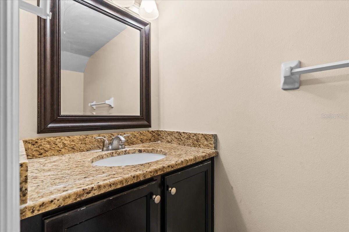 LAKEVIEW VILLAGE CONDO 15 - Residential