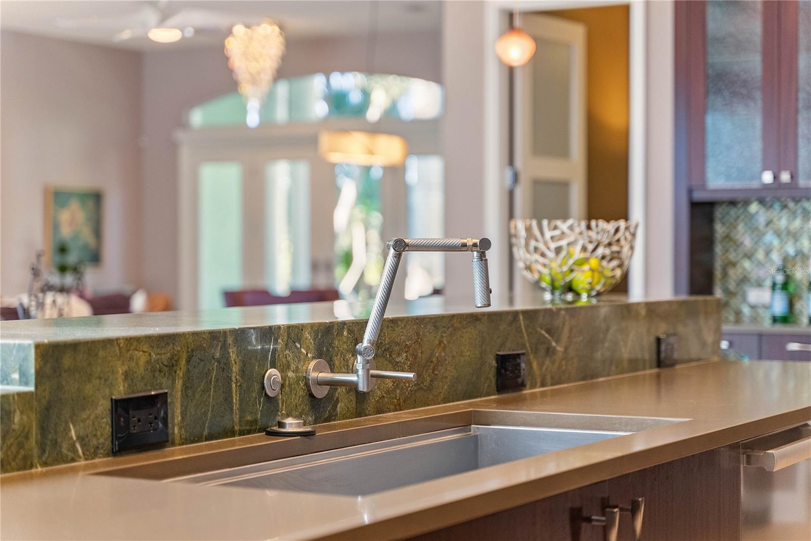 TIERRA VERDE UNIT 1 4TH REP - Residential