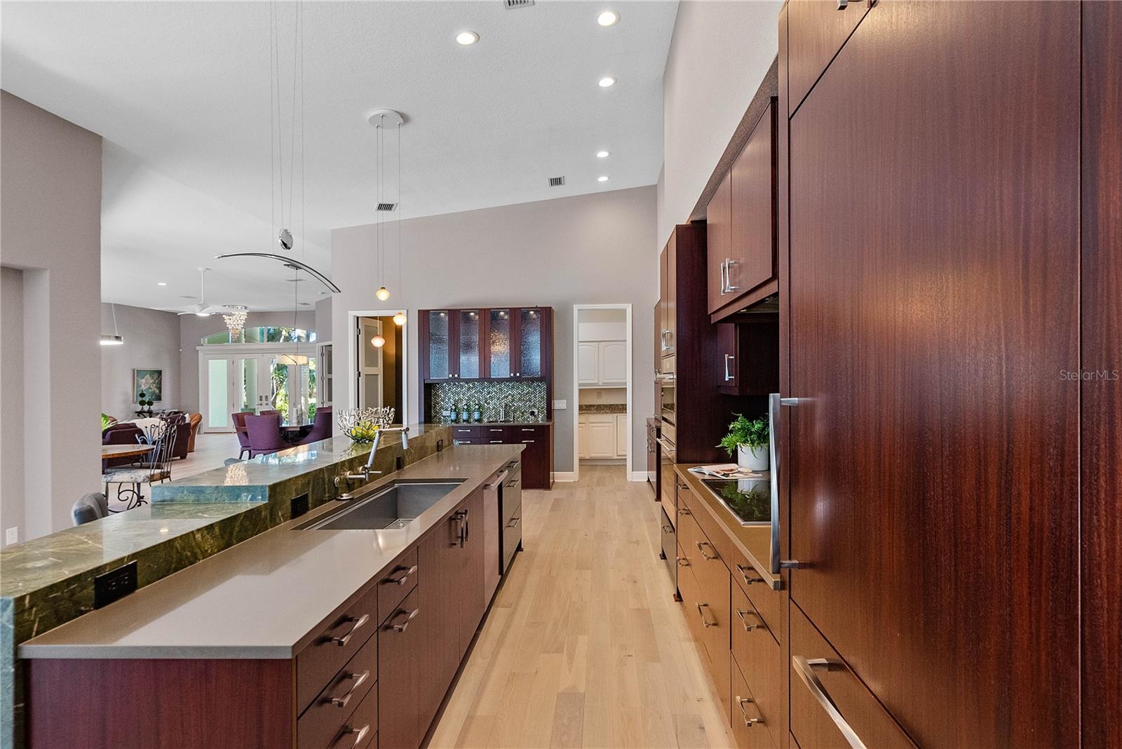 TIERRA VERDE UNIT 1 4TH REP - Residential