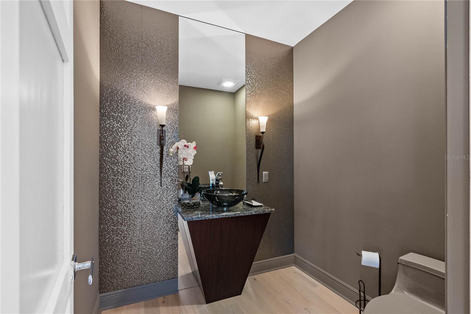 TIERRA VERDE UNIT 1 4TH REP - Residential