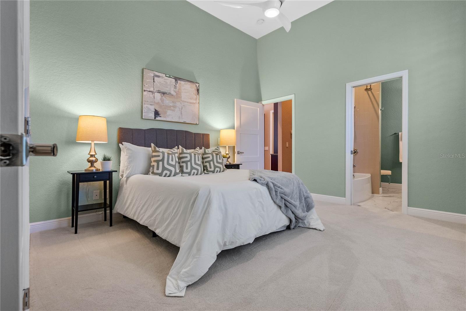 TIERRA VERDE UNIT 1 4TH REP - Residential