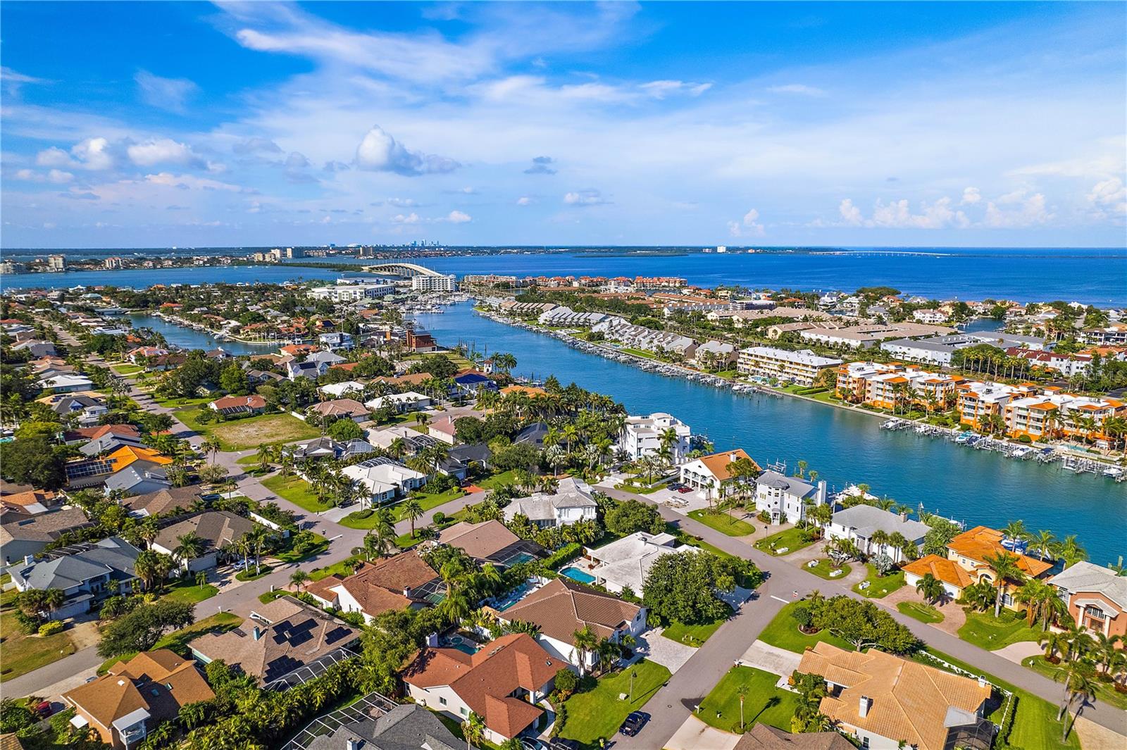 TIERRA VERDE UNIT 1 4TH REP - Residential