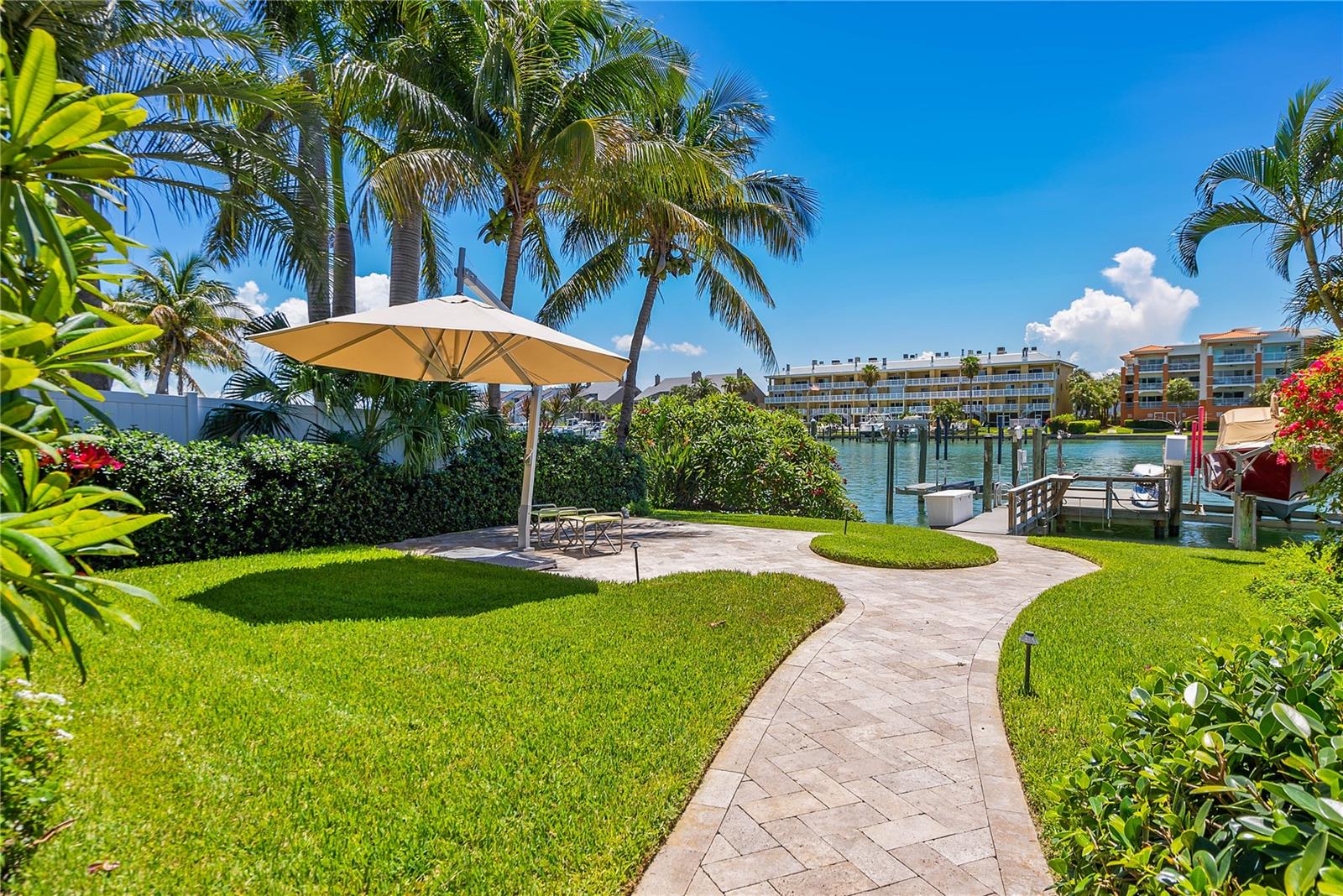 TIERRA VERDE UNIT 1 4TH REP - Residential