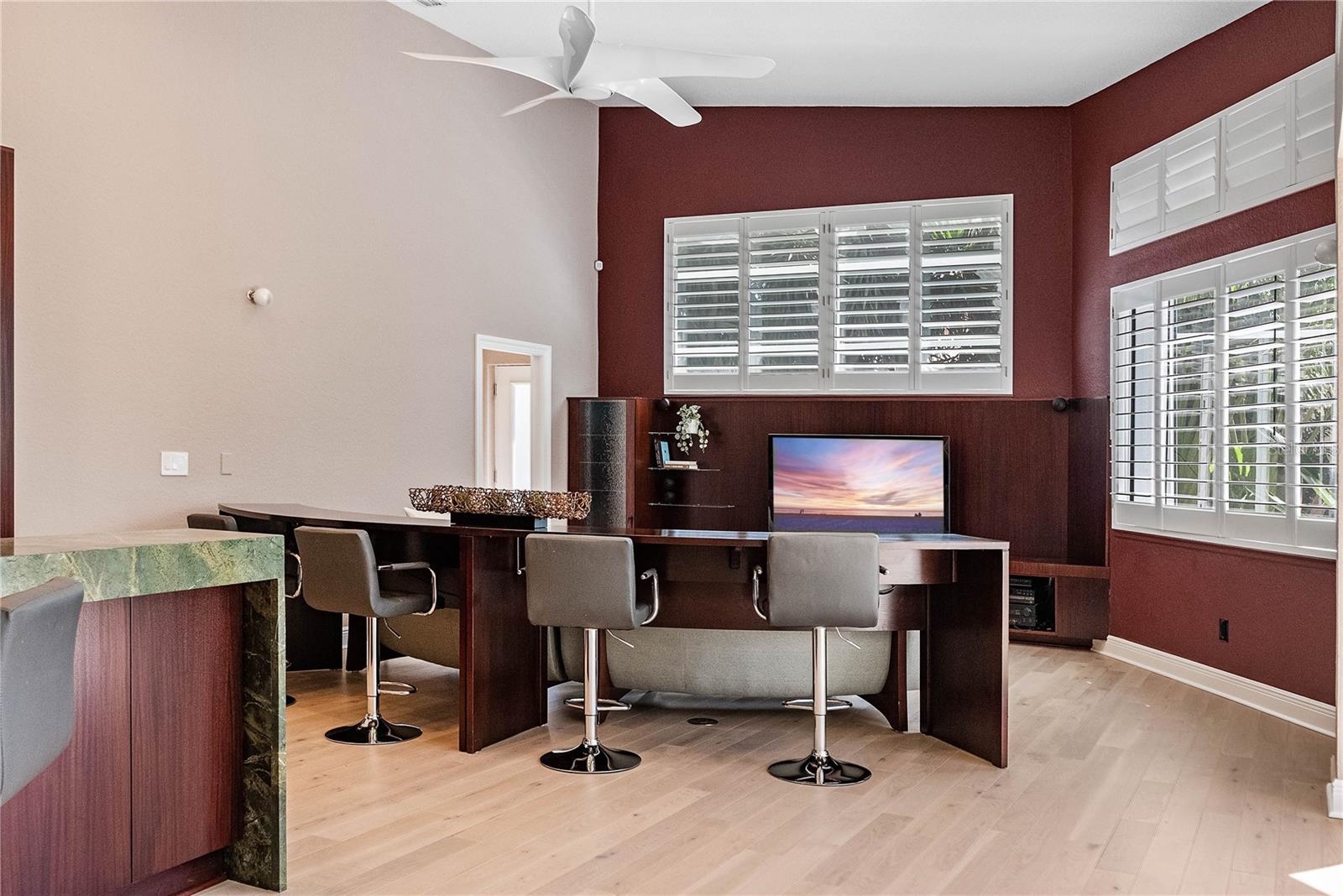 TIERRA VERDE UNIT 1 4TH REP - Residential