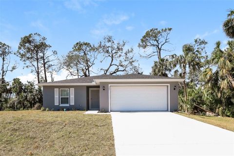 A home in PORT CHARLOTTE