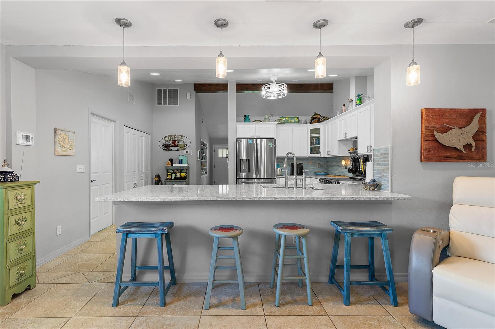 GOV LT 01 & N PT GOV LT 02 E HWY UNREC 149 - Residential