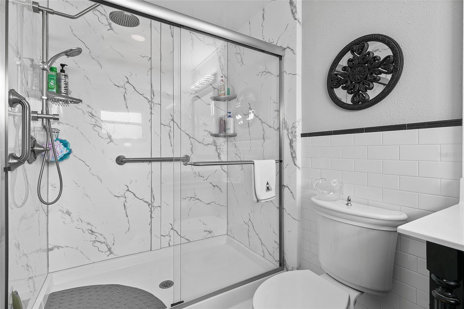 GOV LT 01 & N PT GOV LT 02 E HWY UNREC 149 - Residential