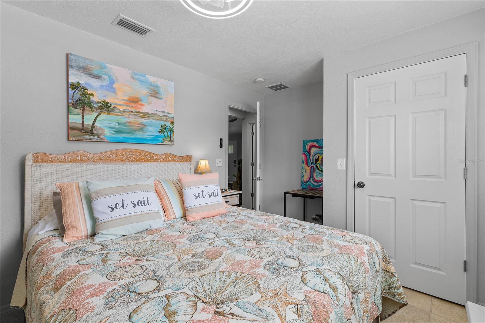 GOV LT 01 & N PT GOV LT 02 E HWY UNREC 149 - Residential