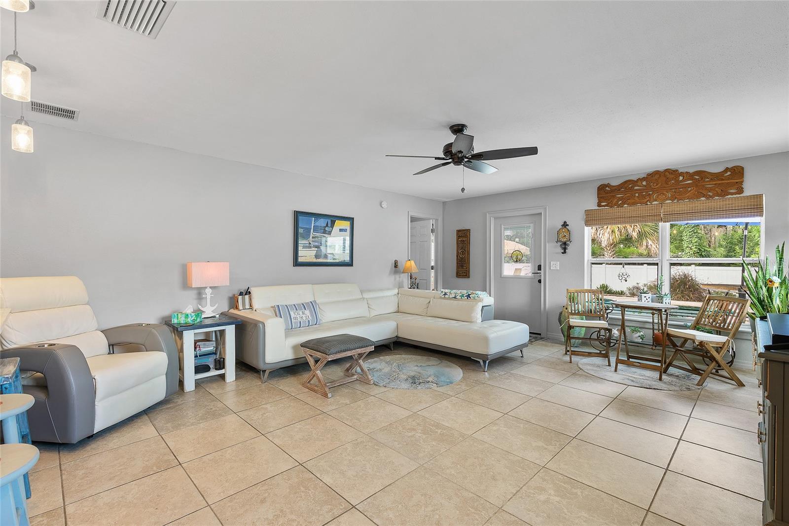 GOV LT 01 & N PT GOV LT 02 E HWY UNREC 149 - Residential