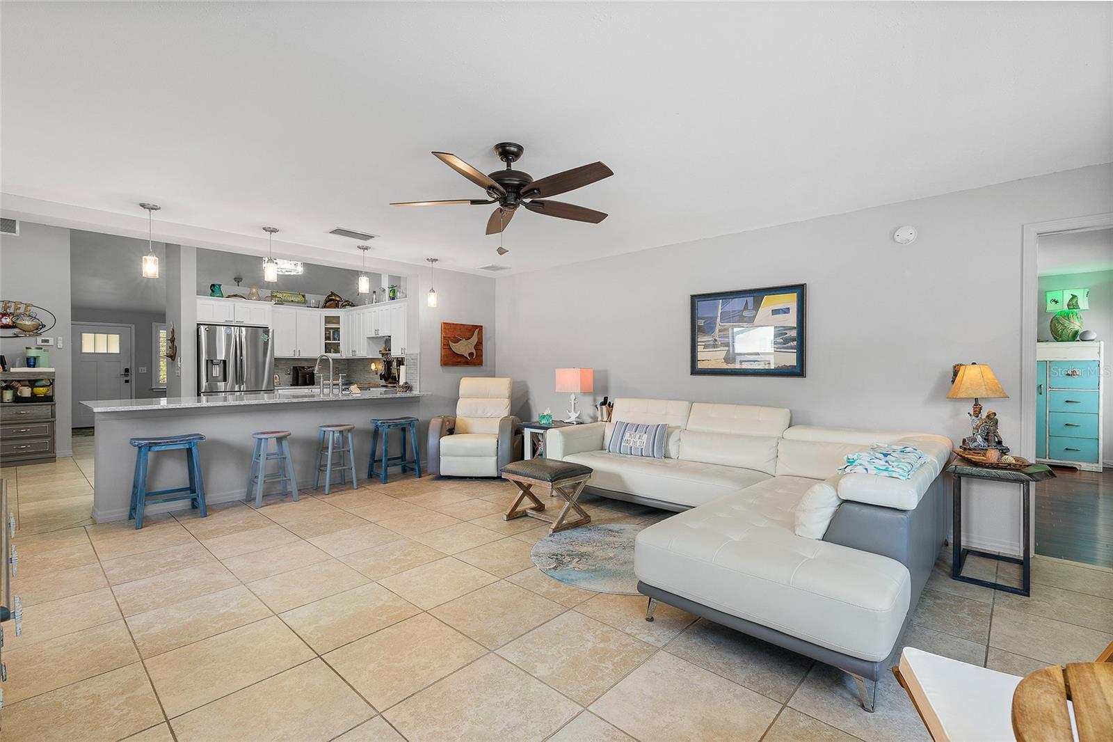 GOV LT 01 & N PT GOV LT 02 E HWY UNREC 149 - Residential