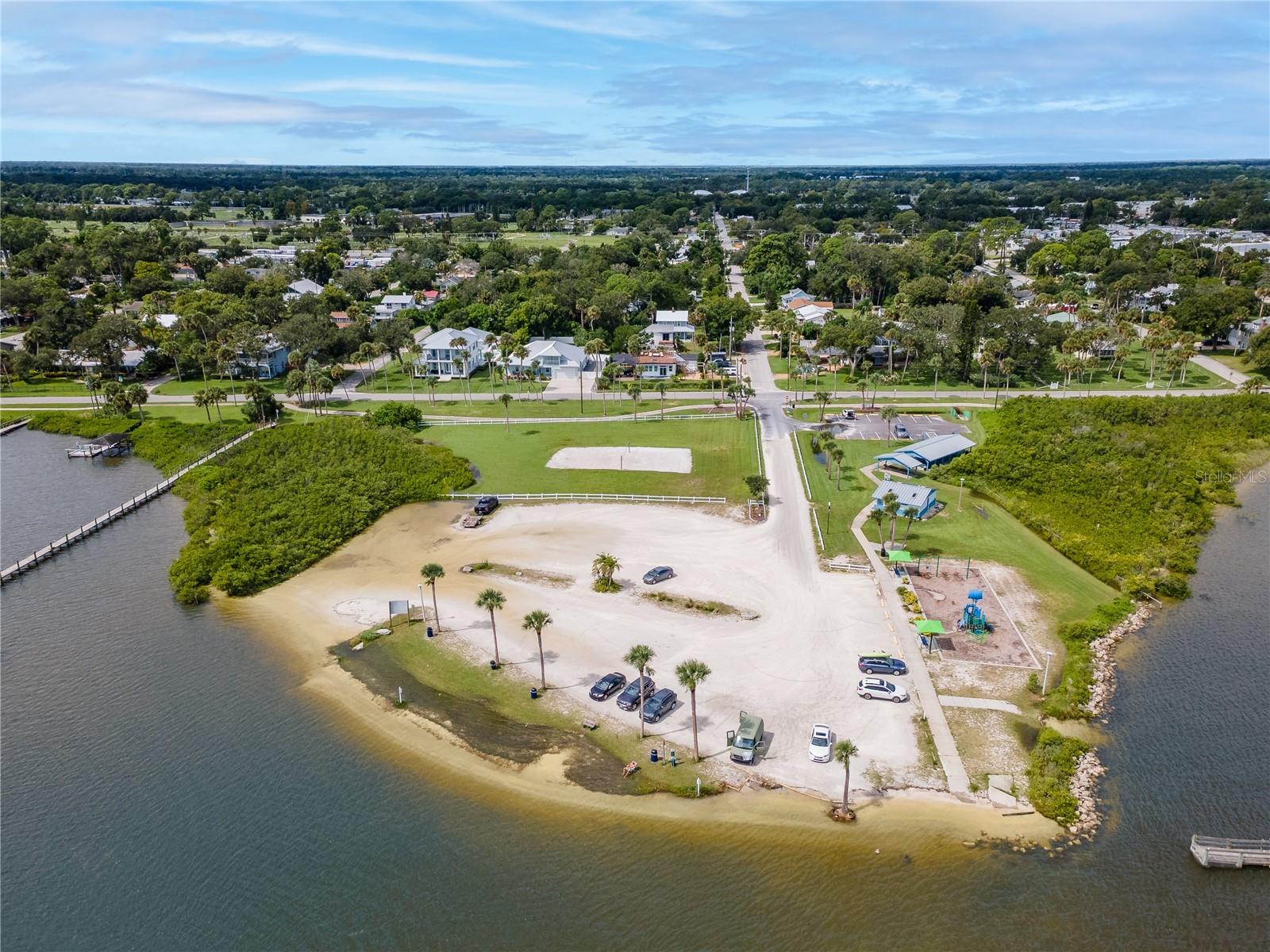 GOV LT 01 & N PT GOV LT 02 E HWY UNREC 149 - Residential