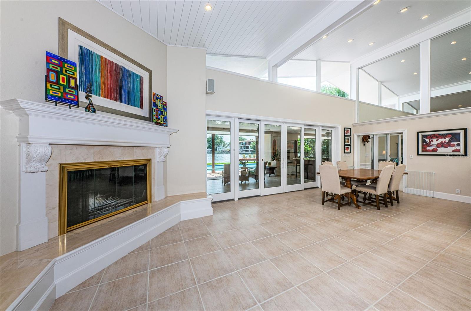 SNELL ISLE BRIGHTWATERS SEC 2 - Residential