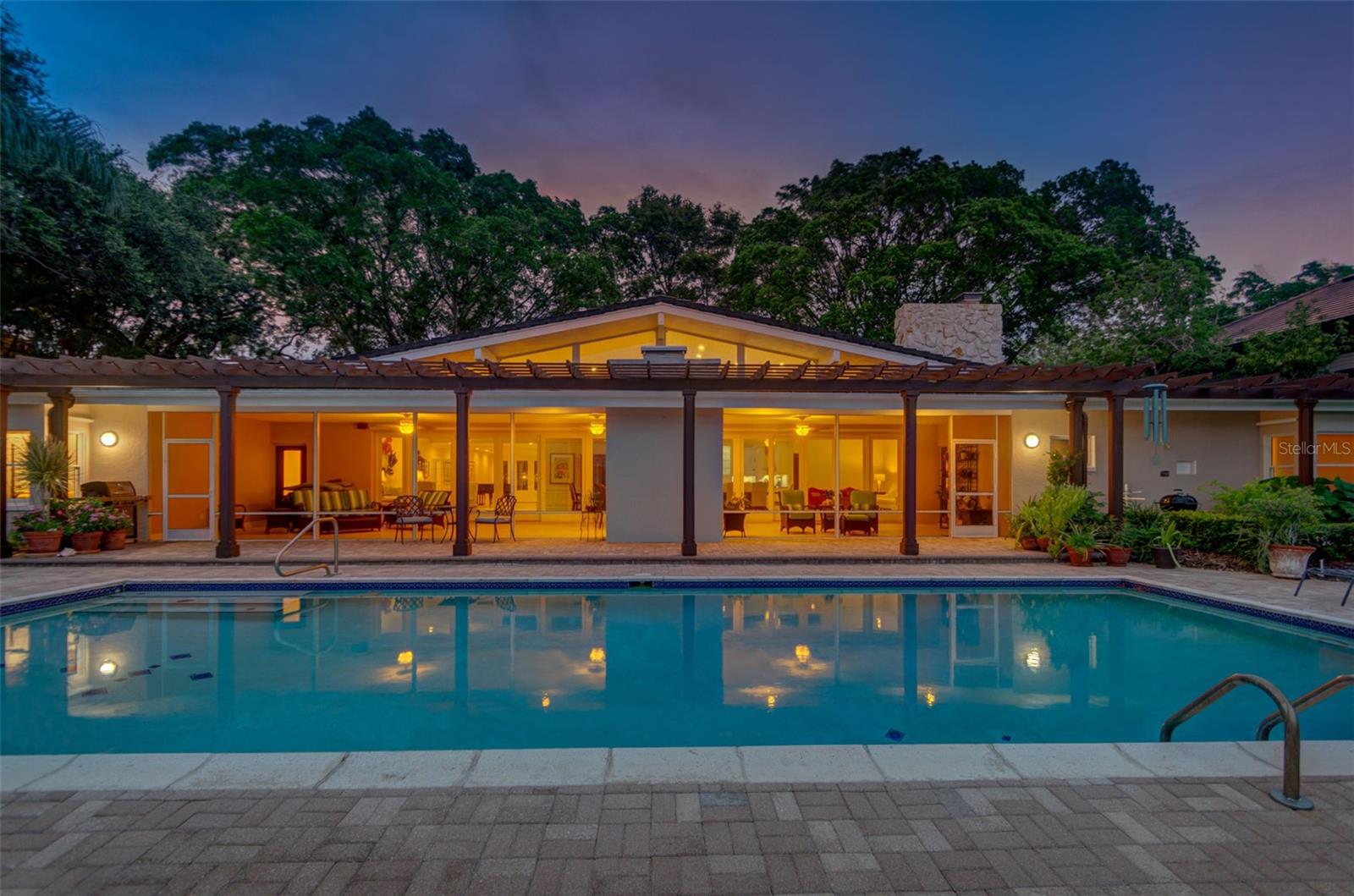 SNELL ISLE BRIGHTWATERS SEC 2 - Residential