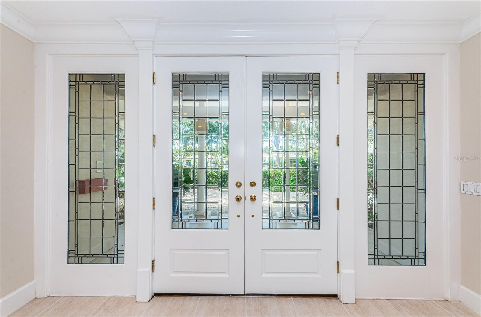 SNELL ISLE BRIGHTWATERS SEC 2 - Residential