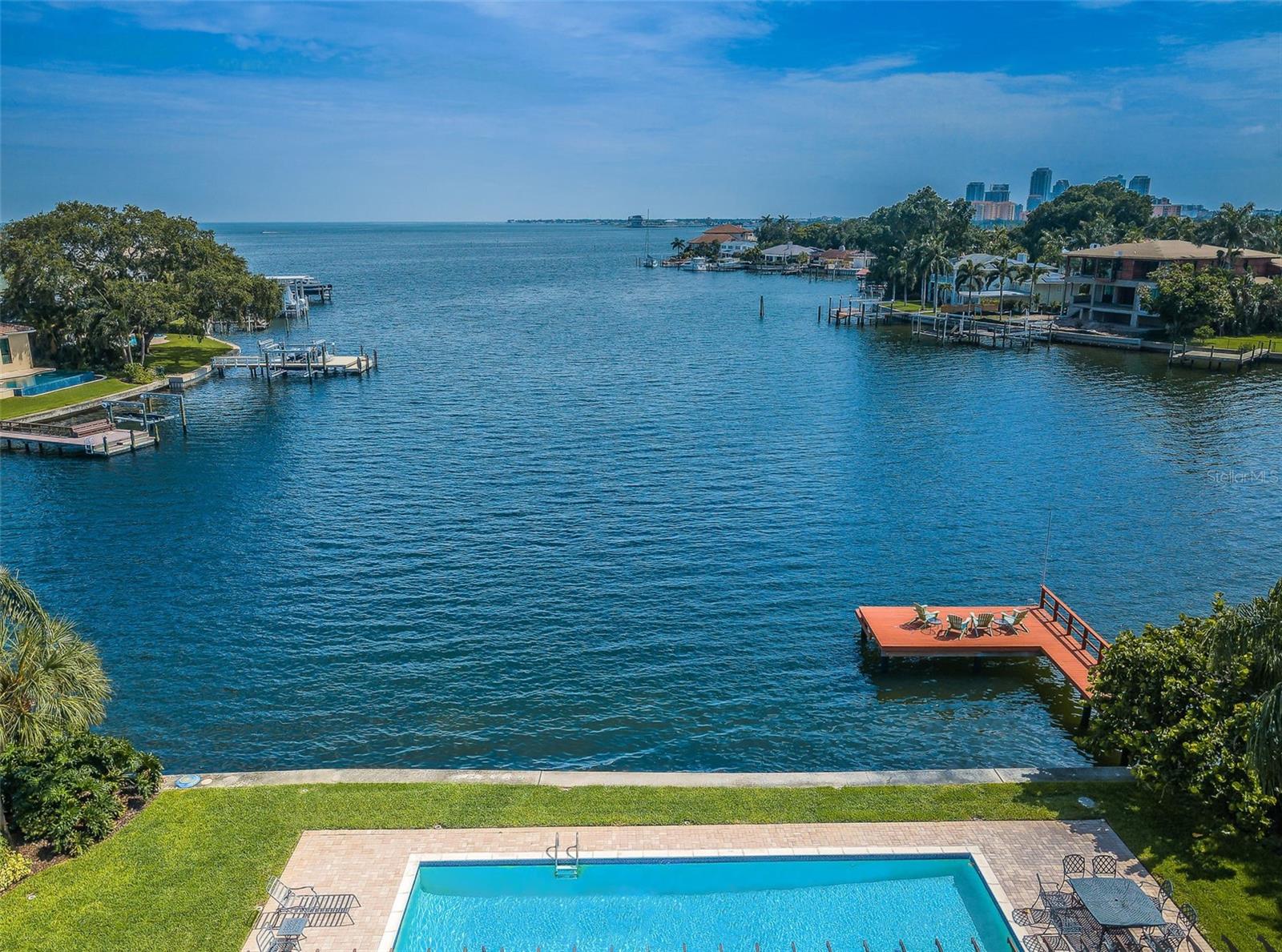 SNELL ISLE BRIGHTWATERS SEC 2 - Residential