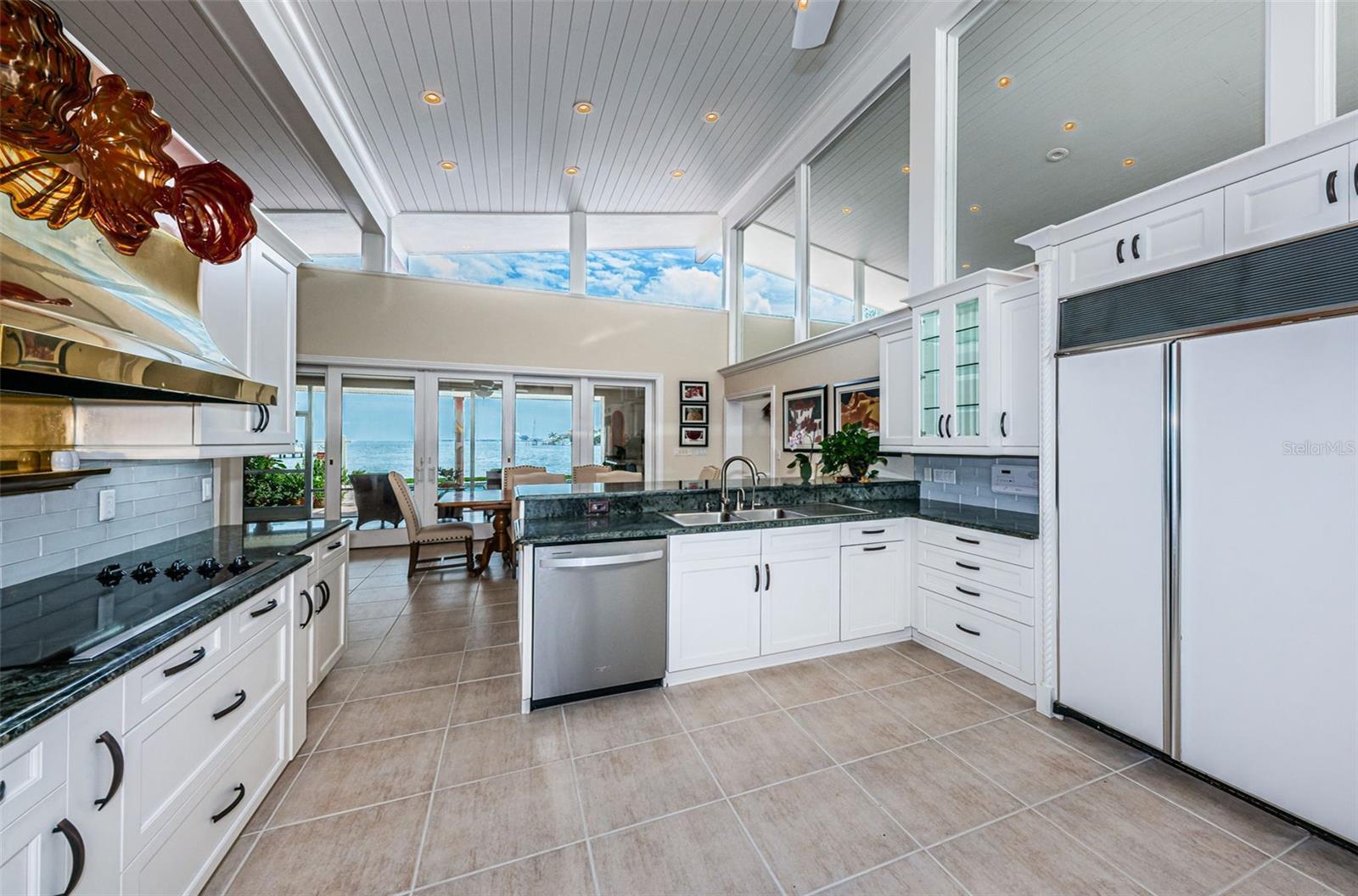 SNELL ISLE BRIGHTWATERS SEC 2 - Residential