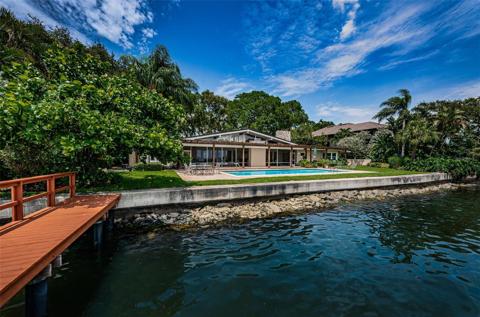 SNELL ISLE BRIGHTWATERS SEC 2 - Residential