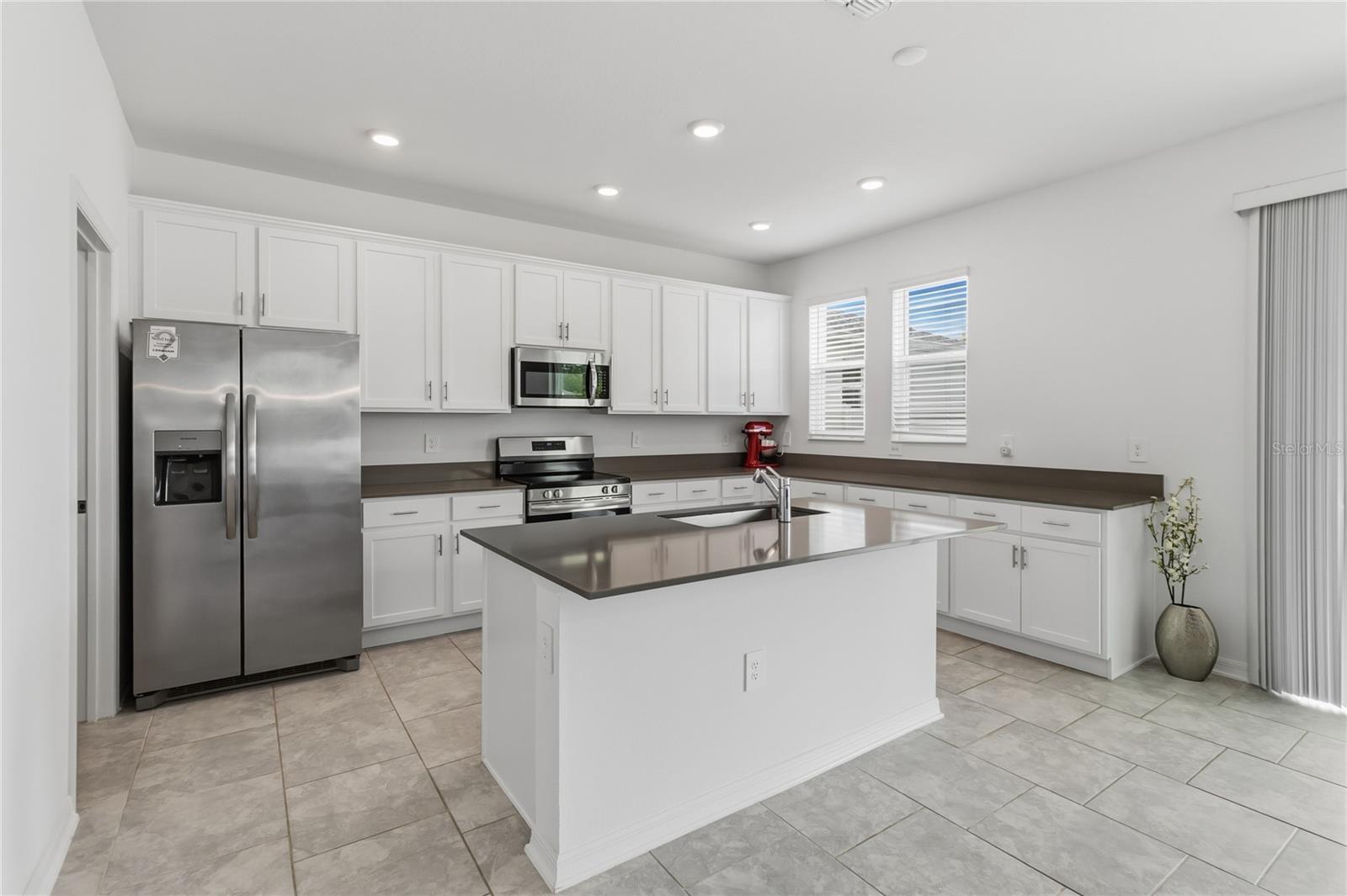 GOLDEN GEM 50S - Residential