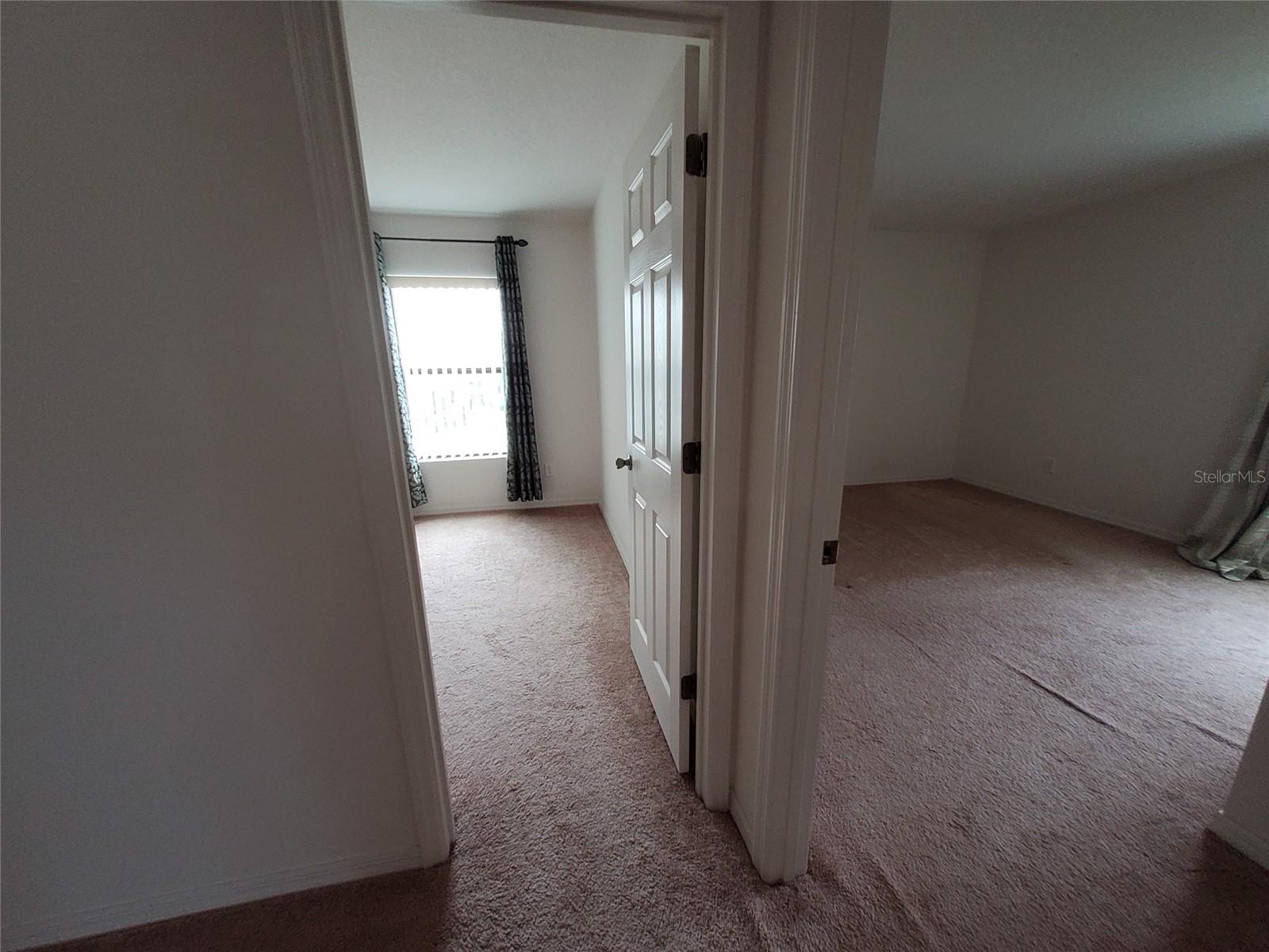 LAKE SMART ESTATES - Residential Lease