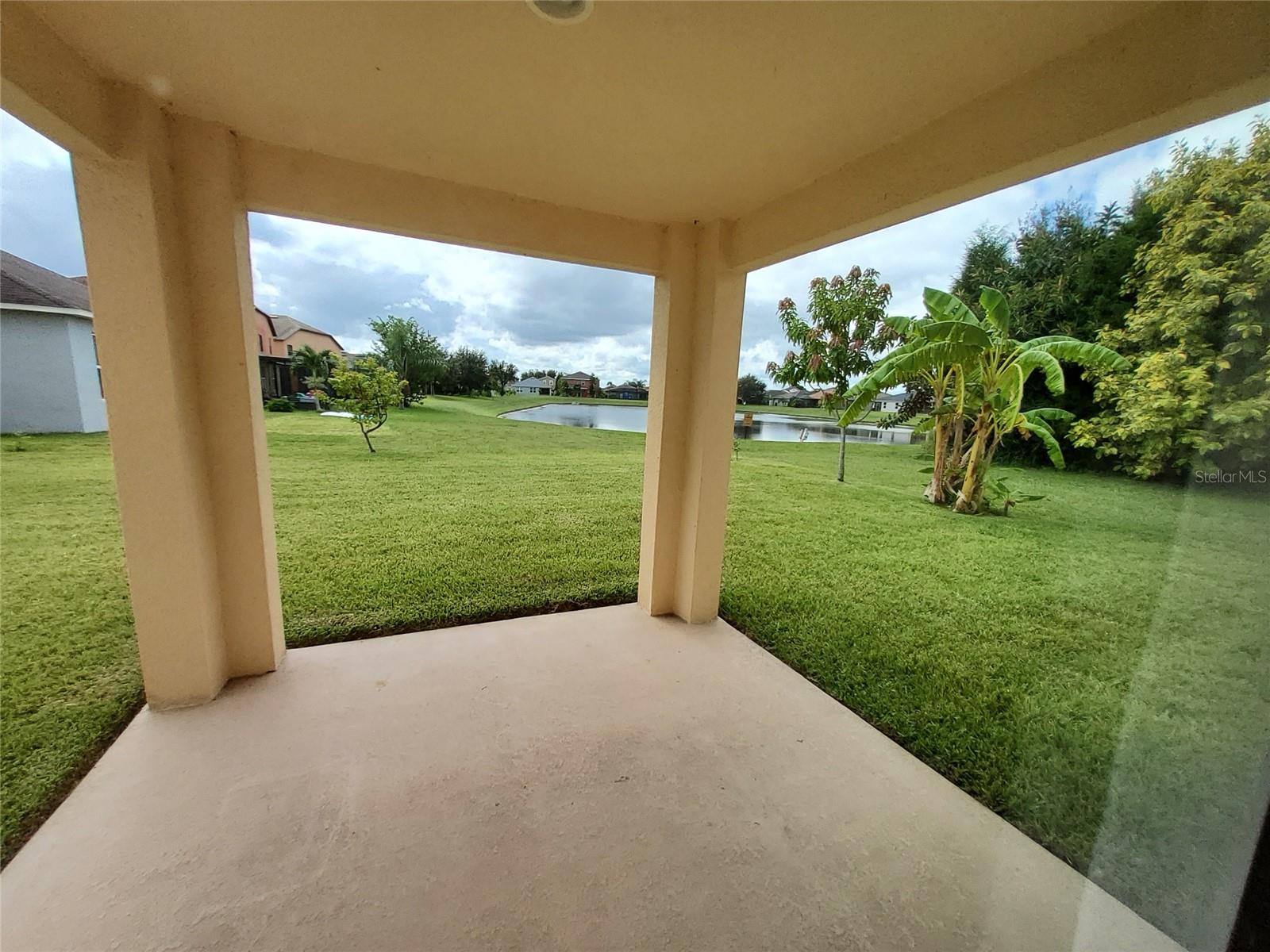 LAKE SMART ESTATES - Residential Lease