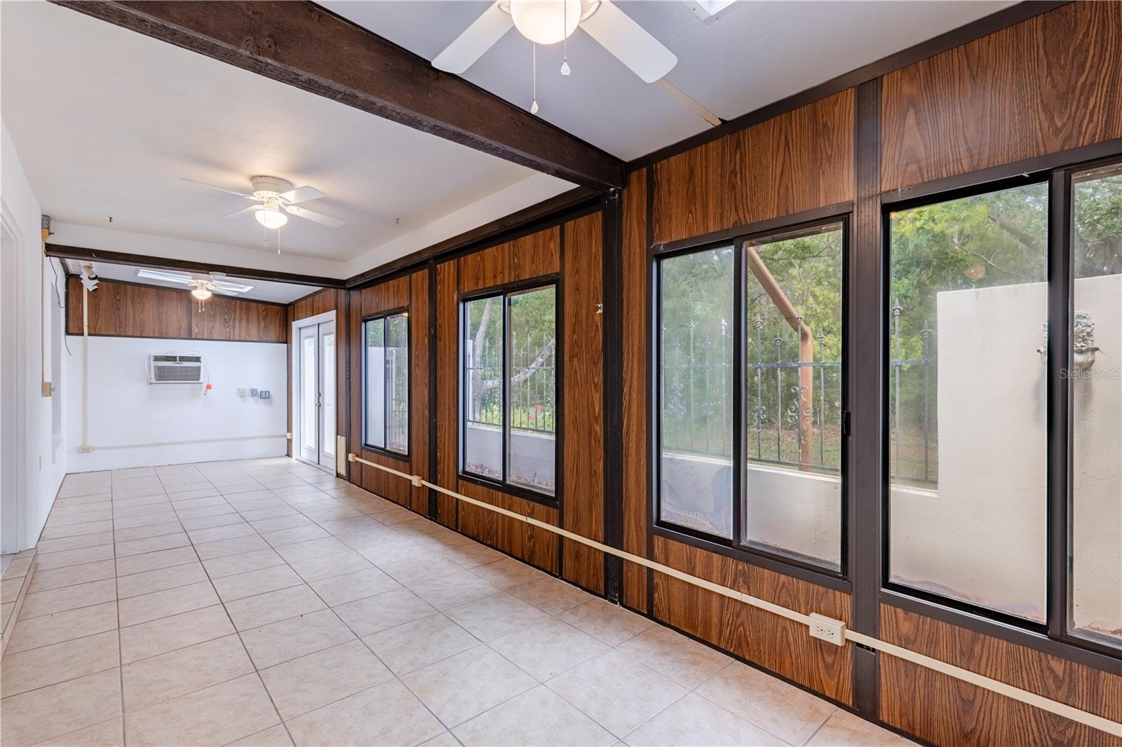 EUSTIS WILLOW CREST SUB - Residential