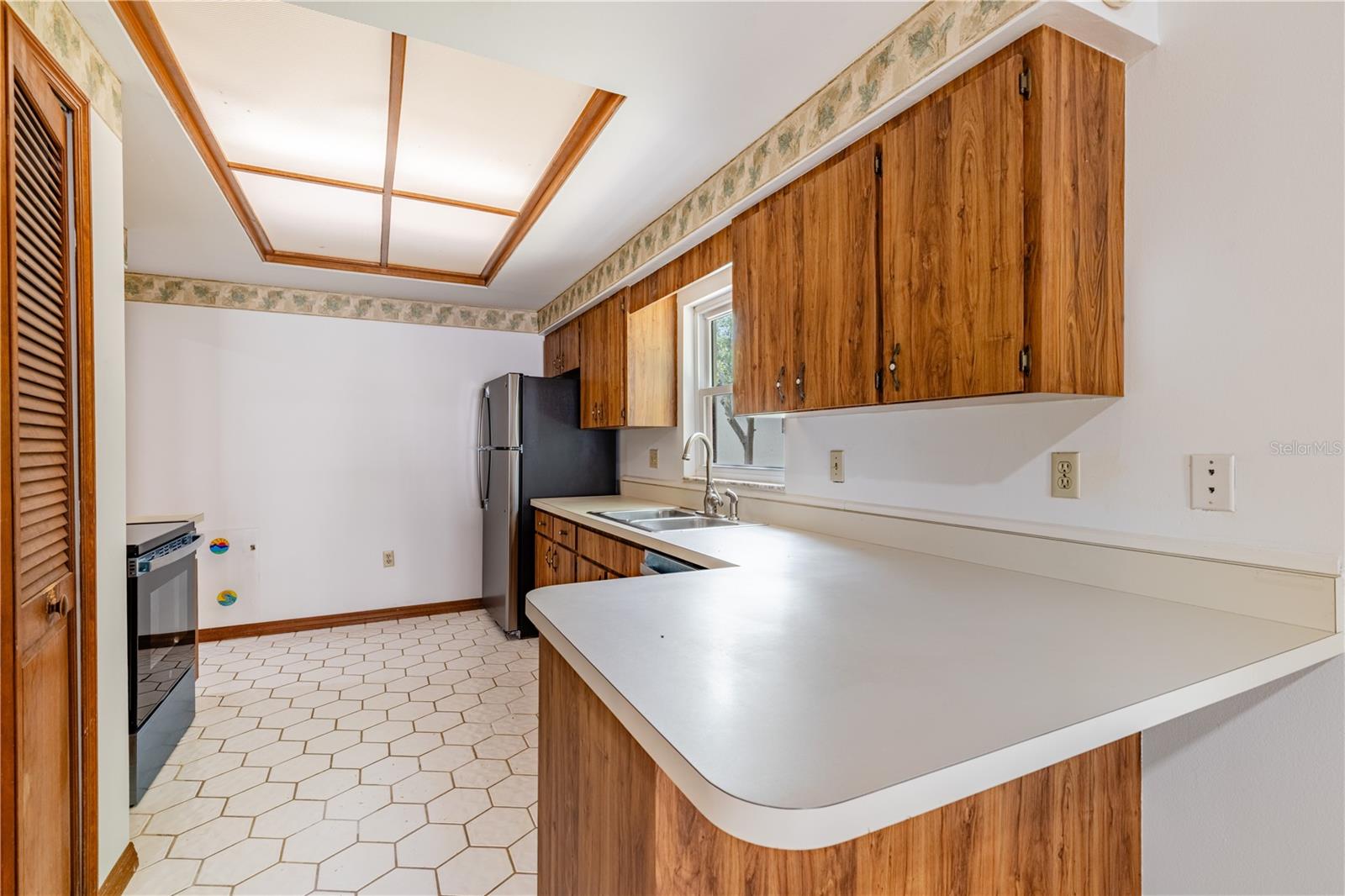 EUSTIS WILLOW CREST SUB - Residential